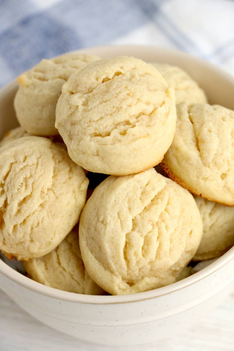 bowl of butter cookies