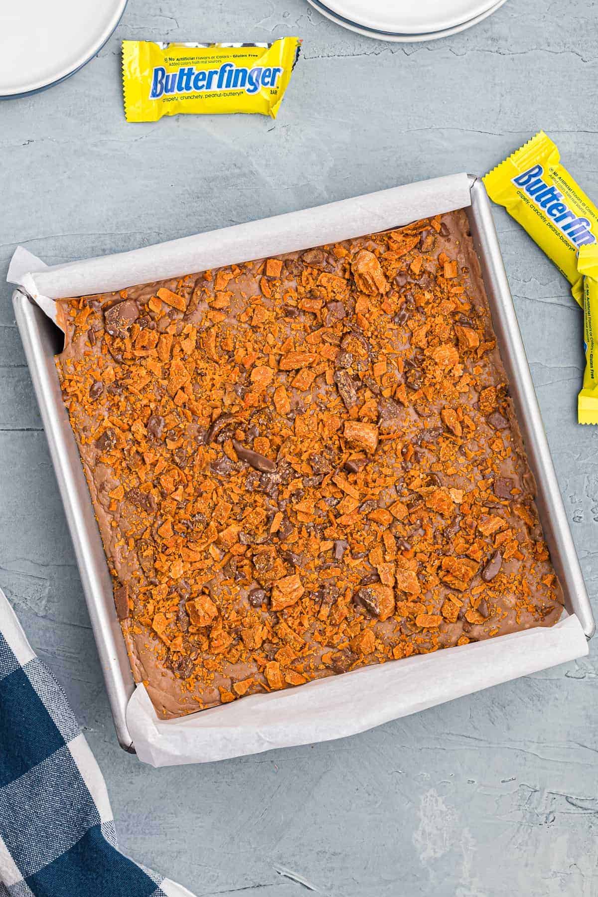 butterfinger fudge in baking dish