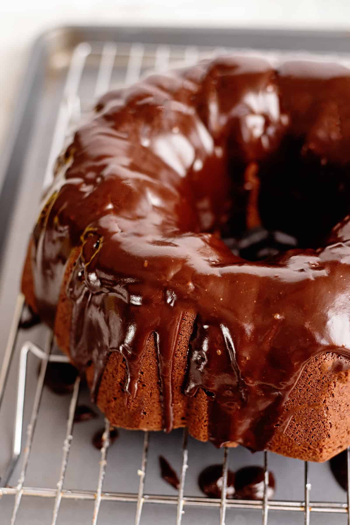 Chocolate Pound Cake - Easy Dessert Recipes
