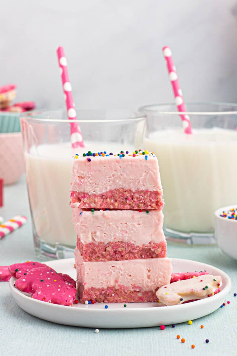 stacked no bake circus cookie cheesecakes