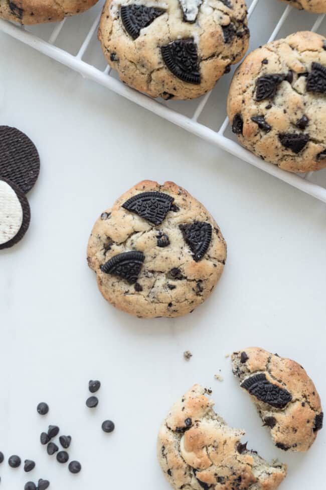 Cookies and Cream Cookies Recipe - Easy Dessert Recipes