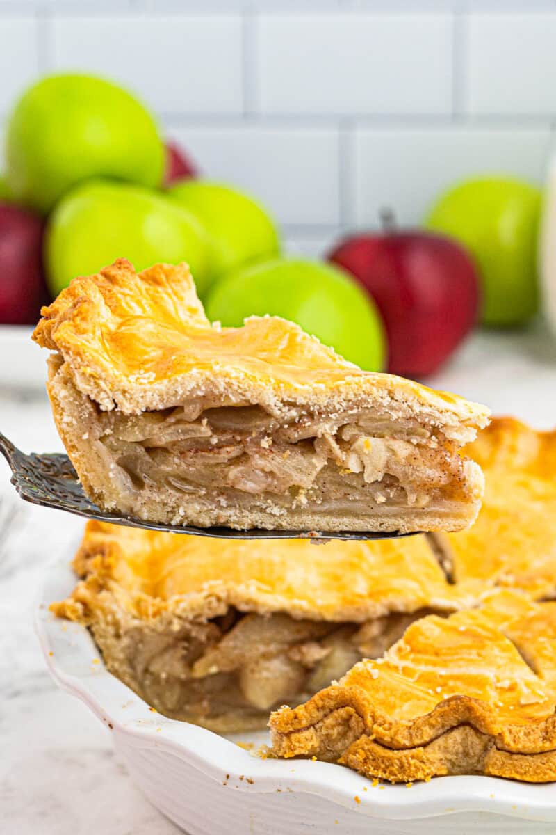 inside of homemade apple pie recipe