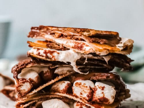 https://easydessertrecipes.com/wp-content/uploads/2021/02/featured-smores-foldover-quesadillas-hack-recipe-500x375.jpg