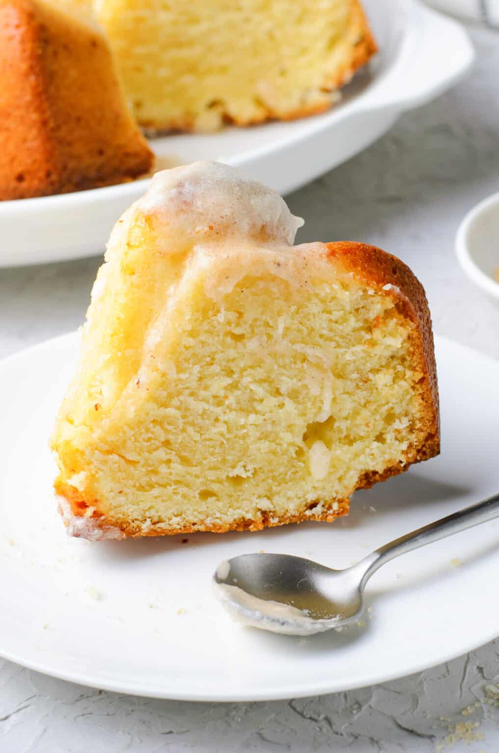 Brown Butter Bundt Cake Recipe - Easy Dessert Recipes