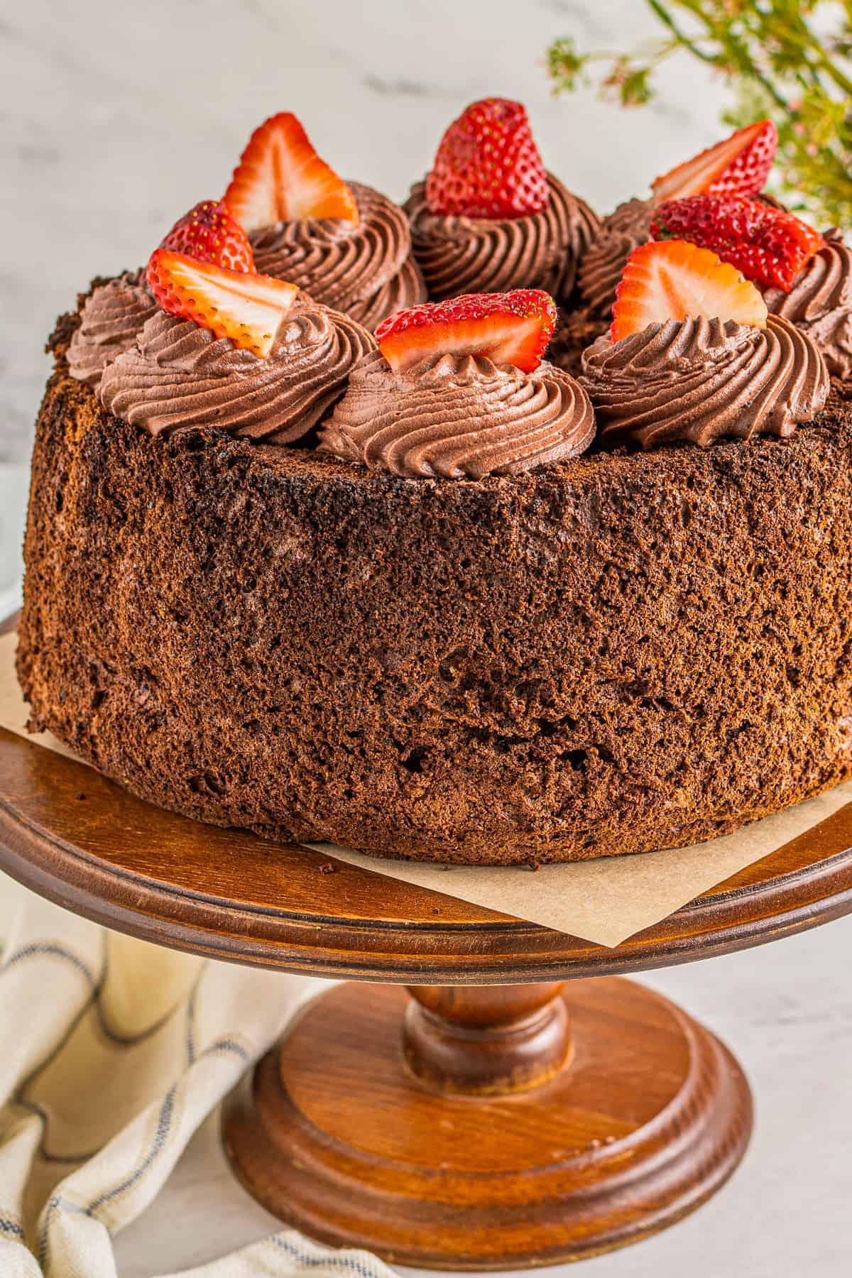 Chocolate Angel Food Cake - Easy Dessert Recipes