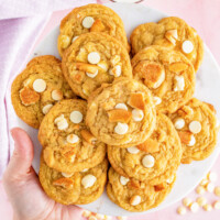 featured banana pudding cookies
