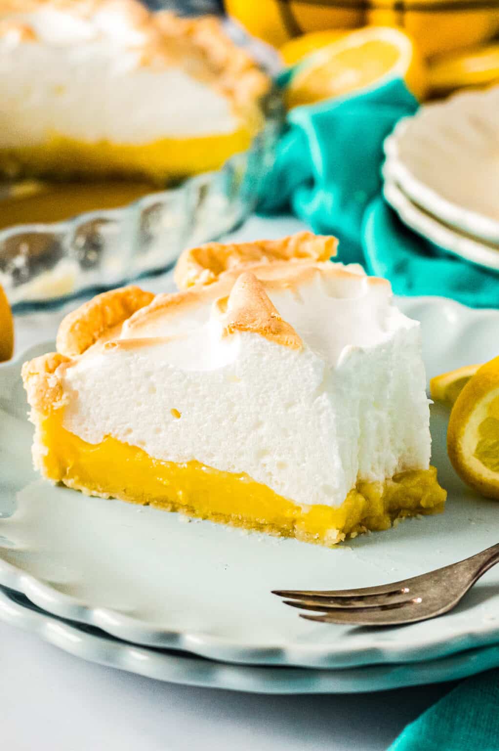 Best Lemon Meringue Pie - Easy Dessert Recipes