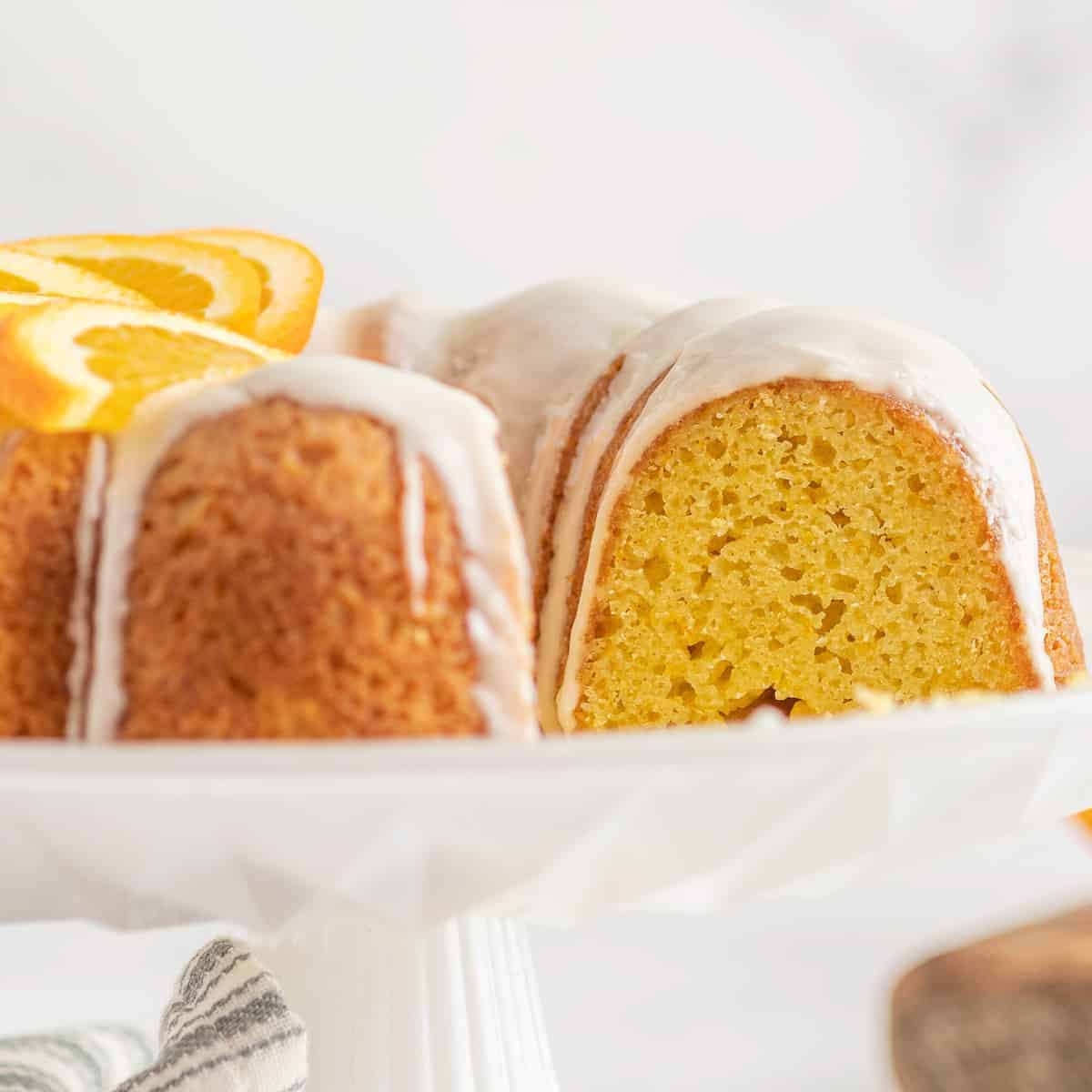 Fresh Orange Bundt Cake - Easy Dessert Recipes