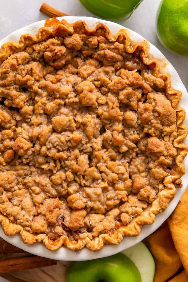 overhead dutch apple pie with streusel topping