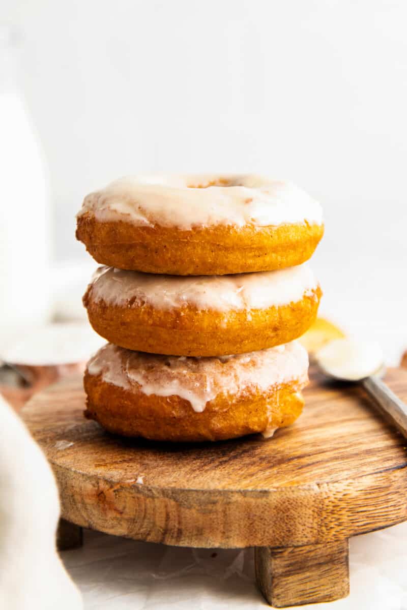 3 stacked glazed donuts