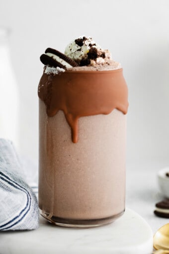 Boozy Oreo Milkshake Recipe - Easy Dessert Recipes