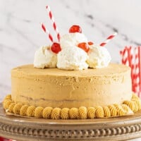 featured root beer float cake
