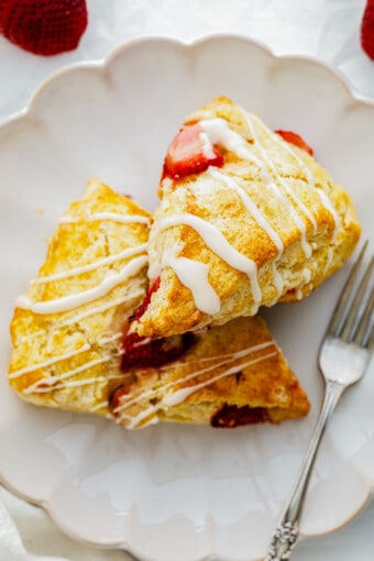 Fresh Strawberry Scones Recipe - Easy Dessert Recipes