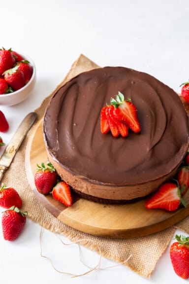 Chocolate Mousse Cake Recipe - Easy Dessert Recipes