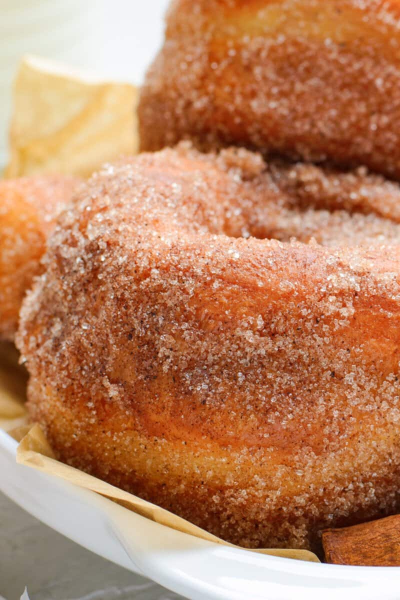 close up of cinnamon sugar donuts.