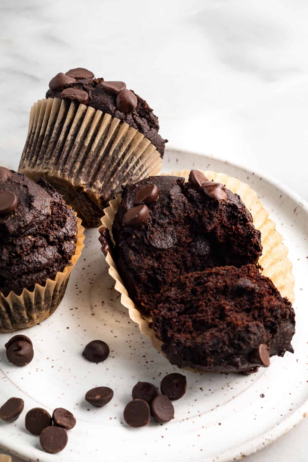 middle of chocolate pumpkin blender muffins