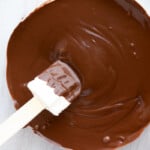how to make m&m chocolate pretzel bark