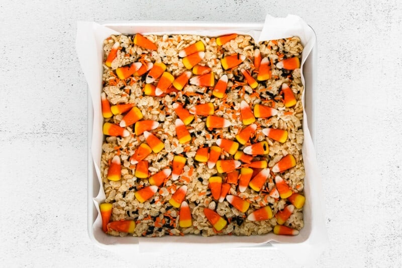 how to make halloween rice krispie treats