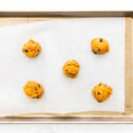 how to make pumpkin chocolate chip cookies