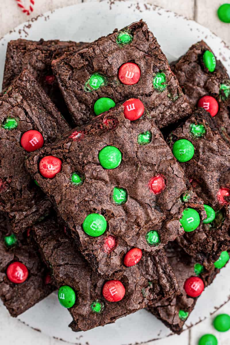 brownies with christmas M&Ms