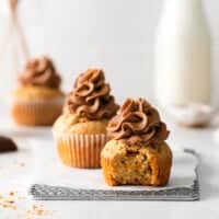 featured butterfinger cupcakes.