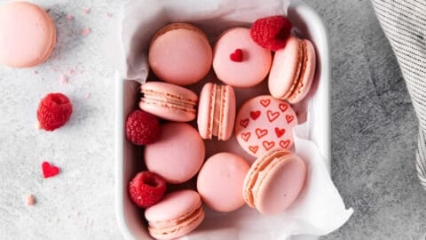 Raspberry Macarons Recipe for Valentine's Day - Easy Dessert Recipes