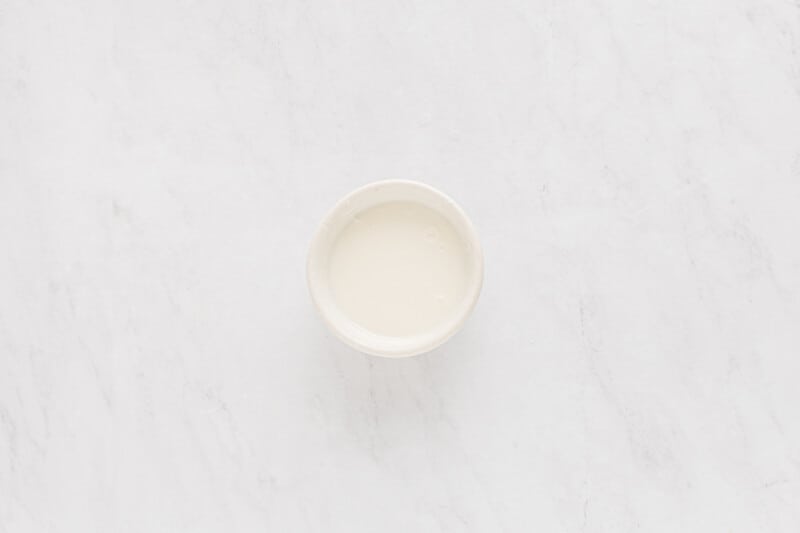 icing in a small bowl