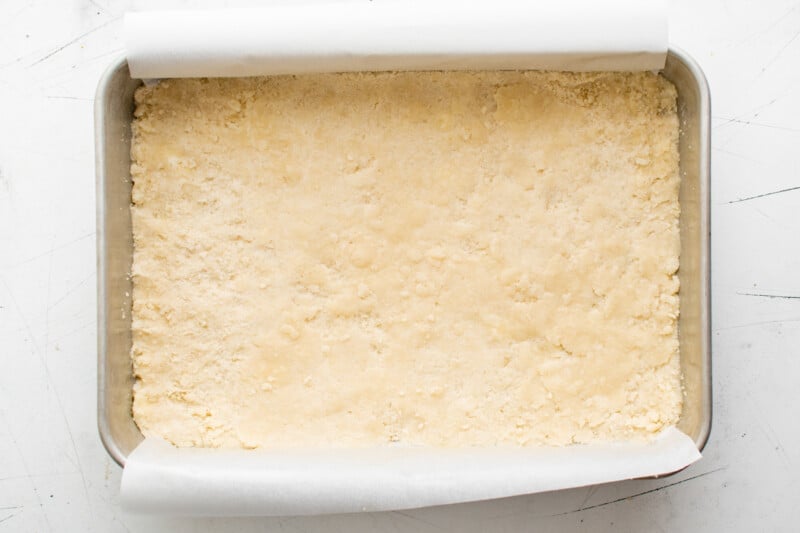 crust base in a baking pan.