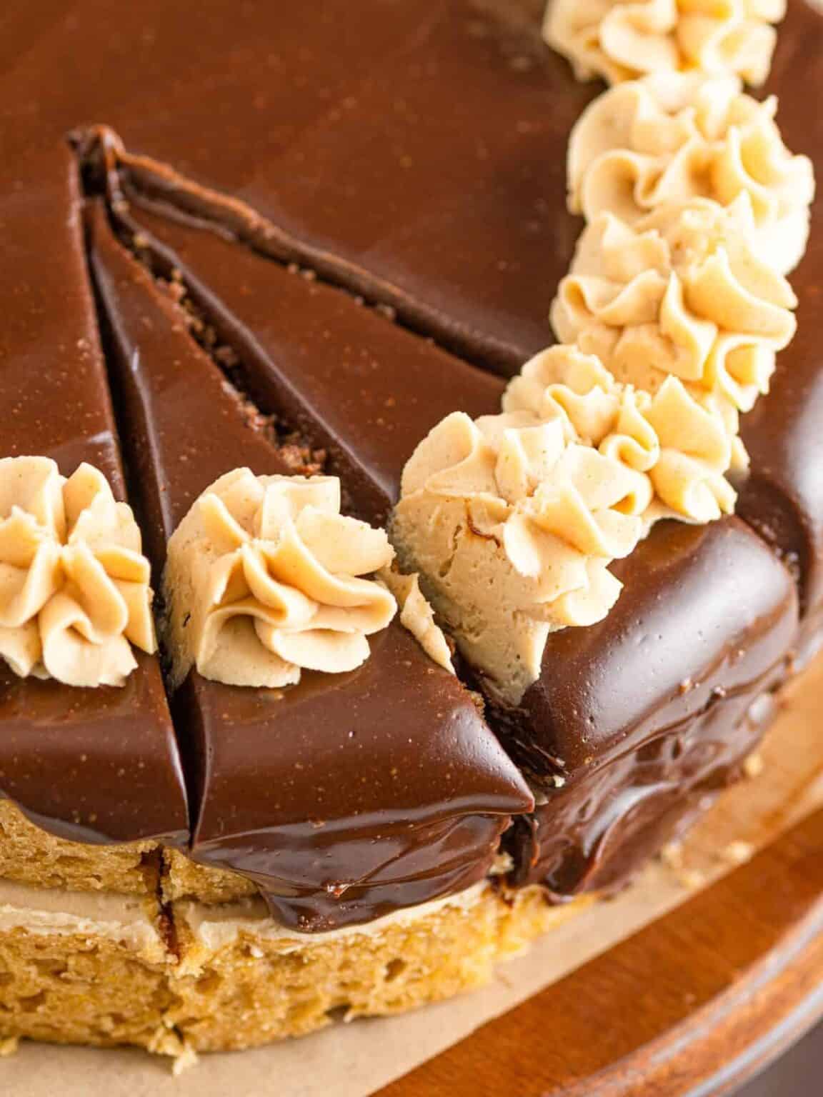 Peanut Butter Cake Recipe With Chocolate Ganache - Easy Dessert Recipes