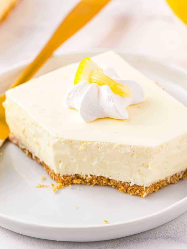 No Bake Lemon Cheesecake Bars Recipe - Easy Dessert Recipes