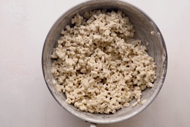 Marshmallow cereal mixture in a pan.