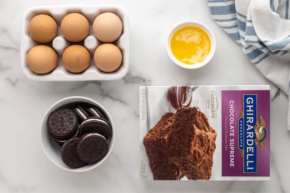 Ingredients for Oreo brownie mix cookies.