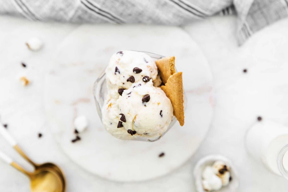 Overhead view of scoops of s'mores ice cream.
